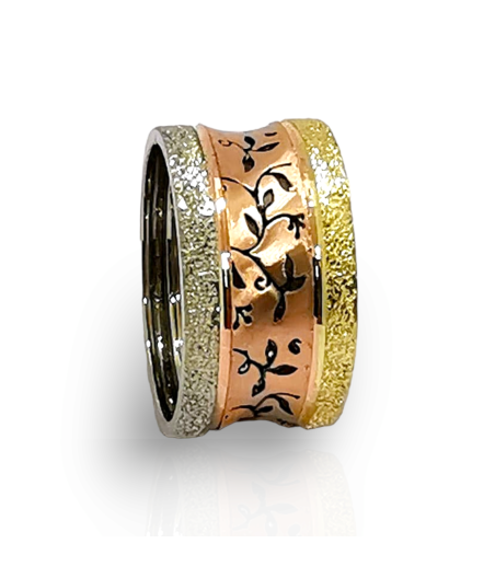 copy of wedding ring Ferrero design