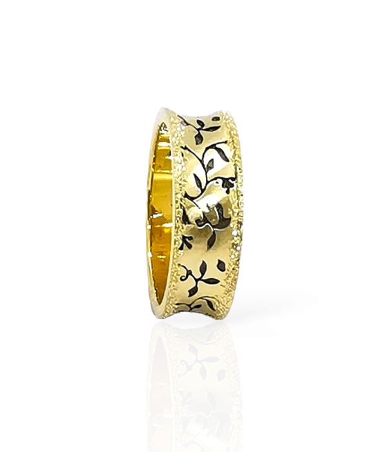 copy of wedding ring Ferrero design