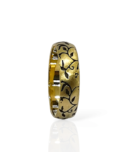 copy of wedding ring Ferrero design