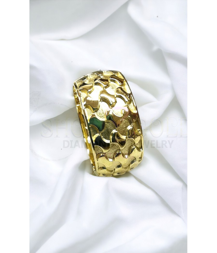 copy of wedding ring Ferrero design