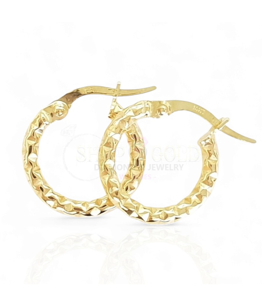 Gold hoop earrings, 20 Mm.