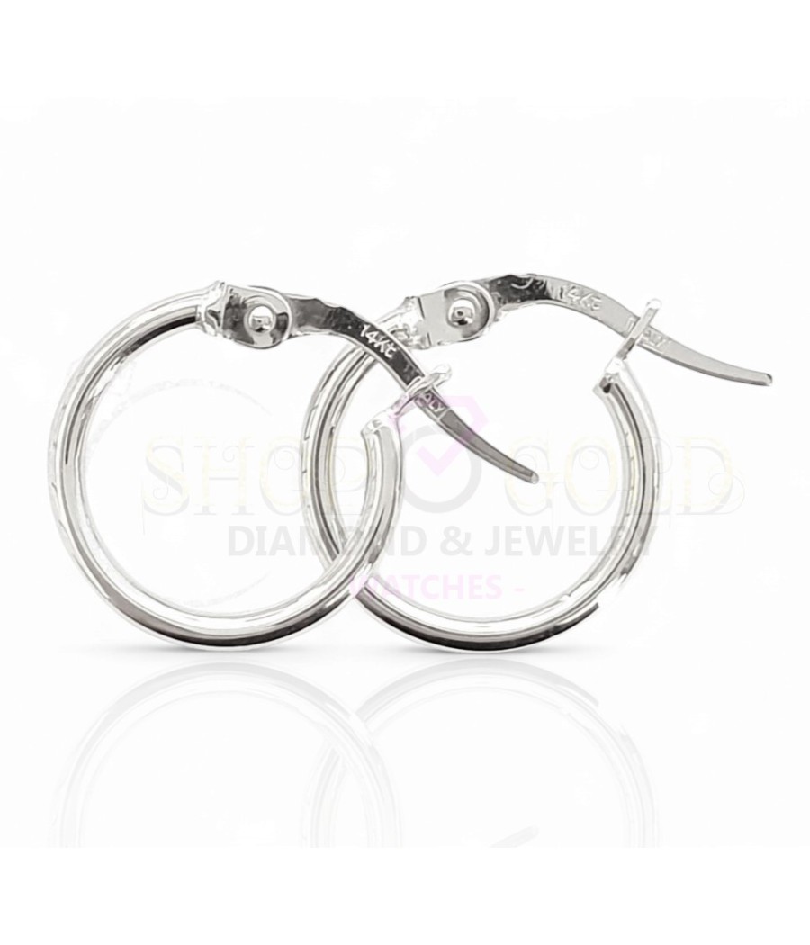 Gold hoop earrings smooth, 13 mm.