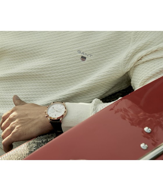 שעון לגבר: GANT G132011
שעון Cleveland עור חום/זהב אדום לגבר